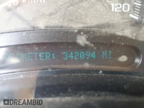 2004 GMC Sierra 1500 SLE z VIN 2GTEK13T041312793, wystawiony jako Copart lot #61404895 z przebiegiem 342 094 mil mil oraz Czysty tytuł • Clean title. Historia ofert i sprzedaży dostępna na DreamBid. Obrazek 12.