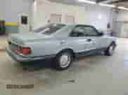 1982 Mercedes-Benz 380 z VIN WDBCA43A7CB002423, wystawiony jako Copart lot #73436484 z przebiegiem 194 305 mil mil oraz Czysty tytuł • Clean title. Historia ofert i sprzedaży dostępna na DreamBid. Obrazek 3.