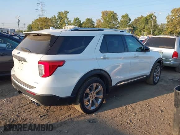 2020 Ford Explorer Platinum с VIN 1FM5K8HC2LGA90241, выставлен на аукционе IAAI как лот 43240028 с пробегом 43 420 миль миль и . История ставок и продаж доступна на DreamBid. Изображение 4.