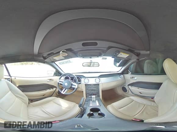 2007 Ford Mustang Deluxe z VIN 1ZVFT84N975234489, wystawiony jako Copart lot #82665925 z przebiegiem 64 102 mil mil oraz Szkoda całkowita • Salvage title. Historia ofert i sprzedaży dostępna na DreamBid. Obrazek 15.