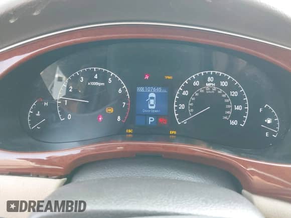 2012 Hyundai Genesis 3.8L с VIN KMHGC4DDXCU171969, выставлен на аукционе IAAI как лот 42433825 с пробегом 107 645 миль миль и . История ставок и продаж доступна на DreamBid. Изображение 7.