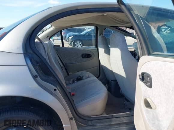 1996 Saturn SL z VIN 1G8ZH5288TZ325859, wystawiony jako IAAI lot #41672302 z przebiegiem 193 619 mil mil oraz . Historia ofert i sprzedaży dostępna na DreamBid. Obrazek 8.