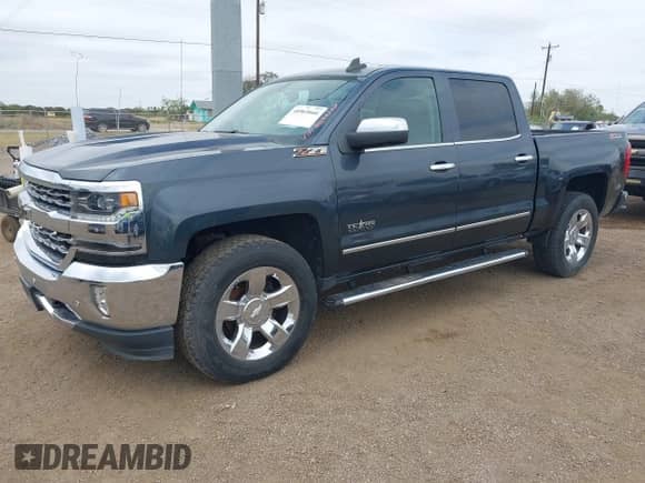 2017 Chevrolet Silverado 1500 LTZ с VIN 3GCPCSECXHG316033, выставлен на аукционе IAAI как лот 40965666 с пробегом 89 702 миль миль и . История ставок и продаж доступна на DreamBid. Изображение 2.