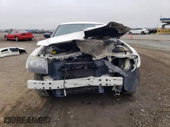 2007 Dodge Magnum with VIN 2D4FV47V57H623322, listed as a Copart auction lot 73356244 with 200,976 mi miles and Salvage title. Bid and sale history available at DreamBid. Image 5.
