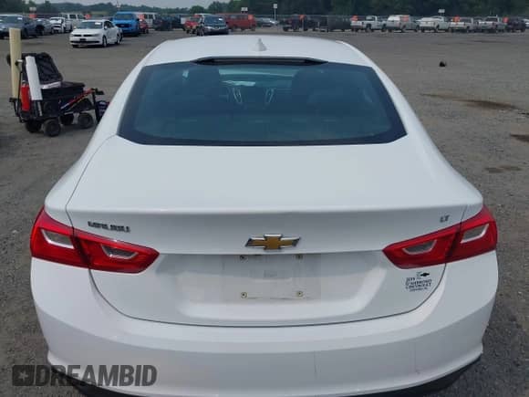 2018 Chevrolet Malibu LT с VIN 1G1ZD5ST8JF164961, выставлен на аукционе IAAI как лот 42914225 с пробегом 100 635 миль миль и . История ставок и продаж доступна на DreamBid. Изображение 16.