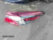 2021 Toyota Camry SE Nightshade z VIN 4T1G11AK8MU494510, wystawiony jako IAAI lot #43225311 z przebiegiem 73 978 mil mil oraz . Historia ofert i sprzedaży dostępna na DreamBid. Obrazek 12.