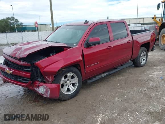 2018 Chevrolet Silverado 1500 LT с VIN 3GCUKREC1JG500944, выставлен на аукционе IAAI как лот 43052801 с пробегом 112 445 миль миль и . История ставок и продаж доступна на DreamBid. Изображение 2.