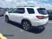 2025 Honda Pilot Touring с VIN 5FNYG2H77SB029169, выставлен на аукционе IAAI как лот 42530418 с пробегом 5 144 миль миль и . История ставок и продаж доступна на DreamBid. Изображение 3.