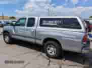 2002 Toyota Tundra SR5 z VIN 5TBRN34192S289613, wystawiony jako Copart lot #67568735 z przebiegiem 226 893 mil mil oraz Szkoda całkowita • Salvage title. Historia ofert i sprzedaży dostępna na DreamBid. Obrazek 2.