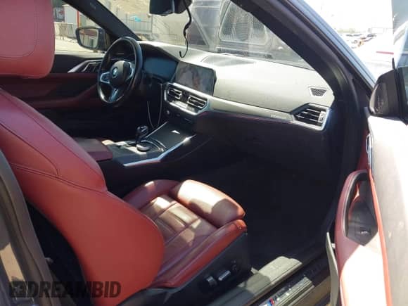 2021 BMW 4 Series M440i xDrive с VIN WBA13AR07MCG10695, выставлен на аукционе IAAI как лот 42272055 с пробегом 42 588 миль миль и . История ставок и продаж доступна на DreamBid. Изображение 5.