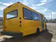 2016 Ford Econoline Cargo с VIN 1FDFE4FS4GDG41182, выставлен на аукционе Copart как лот 84598605 с пробегом 238 009 миль миль и Списание • Salvage title. История ставок и продаж доступна на DreamBid. Изображение 3.