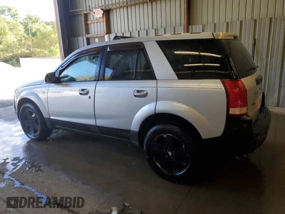 2005 Saturn VUE with VIN 5GZCZ63455S864590, listed as a Copart auction lot 71105495 with Not provided miles and Salvage title. Bid and sale history available at DreamBid. Image 2.