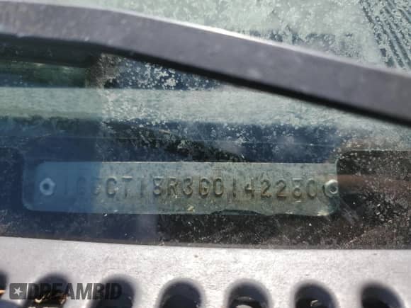 1986 Chevrolet Blazer z VIN 1G8CT18R3G0142280, wystawiony jako Copart lot #57098885 z przebiegiem 145 835 mil mil oraz Szkoda całkowita • Salvage title. Historia ofert i sprzedaży dostępna na DreamBid. Obrazek 13.