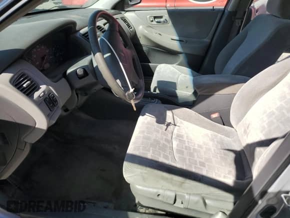 2002 Honda Accord EX with VIN 1HGCG56652A067838, listed as a Copart auction lot 81200355 with 324,433 mi miles and Salvage title. Bid and sale history available at DreamBid. Image 7.