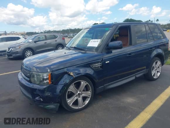 2012 Land Rover Range Rover Sport HSE Lux with VIN SALSK2D42CA742404, listed as a IAAI auction lot 42786838 with 121,544 mi miles and . Bid and sale history available at DreamBid. Image 17.