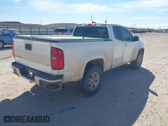 2022 Chevrolet Colorado 2WD LT z VIN 1GCHSCEA3N1118240, wystawiony jako IAAI lot #41699143 z przebiegiem 109 823 mil mil oraz . Historia ofert i sprzedaży dostępna na DreamBid. Obrazek 4.