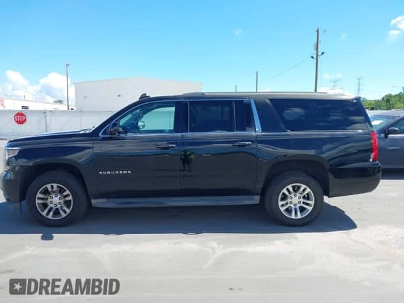 2016 Chevrolet Suburban LT с VIN 1GNSCHKC8GR118722, выставлен на аукционе IAAI как лот 43336592 с пробегом Не указан миль и . История ставок и продаж доступна на DreamBid. Изображение 14.