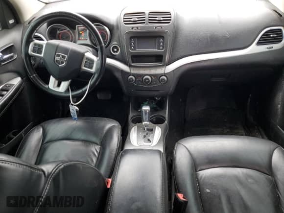 2017 Dodge Journey GT with VIN 3C4PDDFG8HT685314, listed as a Copart auction lot 49165555 with 115,395 mi miles and Salvage title. Bid and sale history available at DreamBid. Image 8.