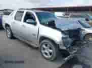 2013 Chevrolet Avalanche LT с VIN 3GNMCFE06DG257452, выставлен на аукционе IAAI как лот 42754534 с пробегом 299 655 миль миль и . История ставок и продаж доступна на DreamBid. Изображение 1.