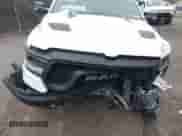 2019 Ram 1500 Rebel z VIN 1C6SRFLT9KN550608, wystawiony jako IAAI lot #41937627 z przebiegiem 8 059 mil mil oraz . Historia ofert i sprzedaży dostępna na DreamBid. Obrazek 10.