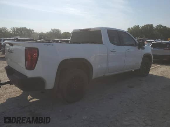 2021 GMC Sierra 1500 Elevation z VIN 1GTR9CEKXMZ163944, wystawiony jako Copart lot #70140455 z przebiegiem 81 884 mil mil oraz Szkoda całkowita • Salvage title. Historia ofert i sprzedaży dostępna na DreamBid. Obrazek 3.