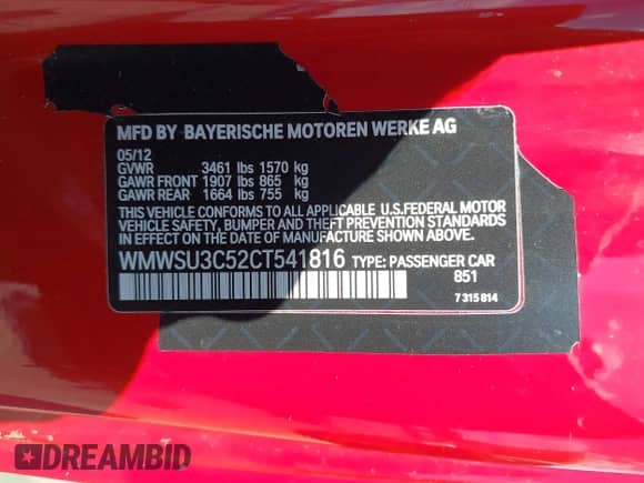 2012 MINI Hardtop z VIN WMWSU3C52CT541816, wystawiony jako IAAI lot #43513419 z przebiegiem 55 436 mil mil oraz . Historia ofert i sprzedaży dostępna na DreamBid. Obrazek 9.