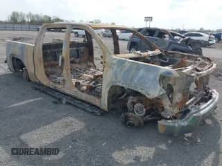 2020 GMC Sierra 1500 SLT with VIN 3GTU9DET0LG283033, listed as a IAAI auction lot 41887798 with Not provided miles and . Bid and sale history available at DreamBid. Image 1.