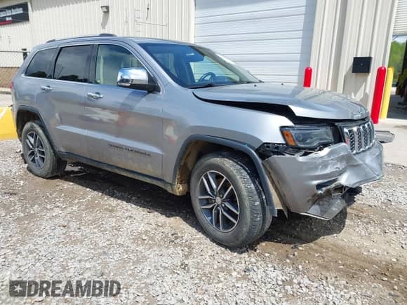 2017 Jeep Grand Cherokee Limited with VIN 1C4RJEBG4HC765329, listed as a IAAI auction lot 42008297 with 194,607 mi miles and . Bid and sale history available at DreamBid. Image 1.