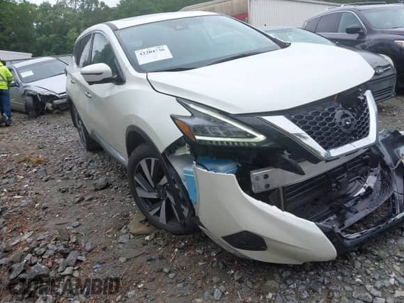 2024 Nissan Murano SL with VIN 5N1AZ2CJ2RC114566, listed as a IAAI auction lot 42204736 with 3,735 mi miles and . Bid and sale history available at DreamBid. Image 1.