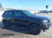 2018 Jeep Grand Cherokee Laredo E z VIN 1C4RJFAG4JC367924, wystawiony jako IAAI lot #42065114 z przebiegiem 65 250 mil mil oraz . Historia ofert i sprzedaży dostępna na DreamBid. Obrazek 13.