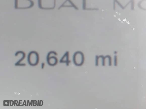 2023 Tesla Model Y Long Range с VIN 7SAYGDEE2PA032311, выставлен на аукционе IAAI как лот 42720695 с пробегом 20 640 миль миль и . История ставок и продаж доступна на DreamBid. Изображение 15.