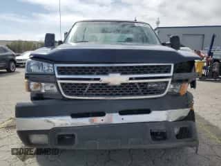 2006 Chevrolet Silverado 3500 SRW Wrk Trk с VIN 1GCHK33D56F258274, выставлен на аукционе Copart как лот 51115455 с пробегом 275 326 миль миль и Списание • Salvage title. История ставок и продаж доступна на DreamBid. Изображение 5.