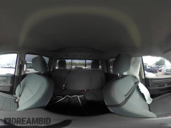 2019 Ram 1500 SLT z VIN 1C6RR7TT9KS645840, wystawiony jako IAAI lot #42435772 z przebiegiem 104 841 mil mil oraz . Historia ofert i sprzedaży dostępna na DreamBid. Obrazek 18.