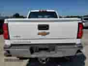 2015 Chevrolet Silverado 2500HD Work Truck z VIN 1GC1KUEG8FF666878, wystawiony jako Copart lot #60003255 z przebiegiem 355 814 mil mil oraz Czysty tytuł • Clean title. Historia ofert i sprzedaży dostępna na DreamBid. Obrazek 6.