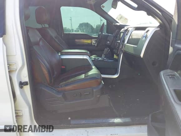 2013 Ford F-150 XLT z VIN 1FTFW1E63DFD68137, wystawiony jako IAAI lot #39486139 z przebiegiem 169 017 mil mil oraz . Historia ofert i sprzedaży dostępna na DreamBid. Obrazek 5.