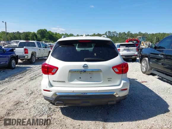 2019 Nissan Pathfinder SV with VIN 5N1DR2MM8KC621063, listed as a IAAI auction lot 42139694 with 129,656 mi miles and . Bid and sale history available at DreamBid. Image 16.