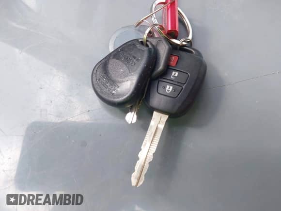 2019 Toyota Tundra SR5 с VIN 5TFAY5F18KX778258, выставлен на аукционе IAAI как лот 41904853 с пробегом 55 214 миль миль и . История ставок и продаж доступна на DreamBid. Изображение 11.