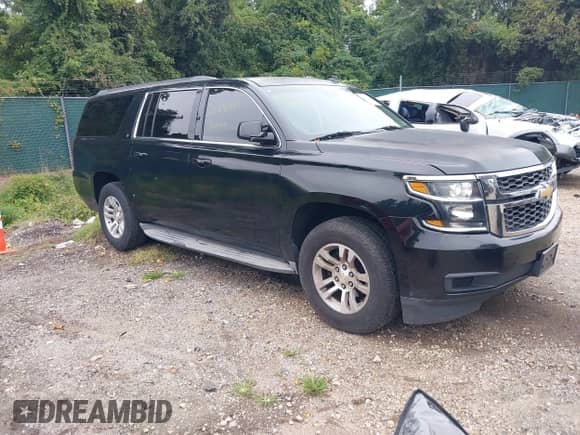 2015 Chevrolet Suburban LT с VIN 1GNSKJKC3FR210961, выставлен на аукционе IAAI как лот 43251868 с пробегом 392 257 миль миль и . История ставок и продаж доступна на DreamBid. Изображение 1.