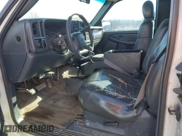 2000 Chevrolet Silverado 2500 LS с VIN 1GCGK29U2YE414163, выставлен на аукционе Copart как лот 47193885 с пробегом Не указан миль и Чистый • Clean title. История ставок и продаж доступна на DreamBid. Изображение 7.