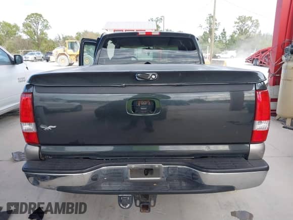 2003 GMC Sierra 1500 SLE с VIN 2GTEC19T331322964, выставлен на аукционе IAAI как лот 41340834 с пробегом 176 777 миль миль и . История ставок и продаж доступна на DreamBid. Изображение 16.
