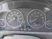 2016 BMW 3 Series 320i с VIN WBA8E1G58GNT37408, выставлен на аукционе IAAI как лот 42867149 с пробегом 80 563 миль миль и . История ставок и продаж доступна на DreamBid. Изображение 7.