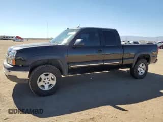 2004 Chevrolet Silverado 1500 LT с VIN 1GCEK19T84E343893, выставлен на аукционе Copart как лот 84538055 с пробегом 151 310 миль миль и Списание • Salvage title. История ставок и продаж доступна на DreamBid. Изображение 1.