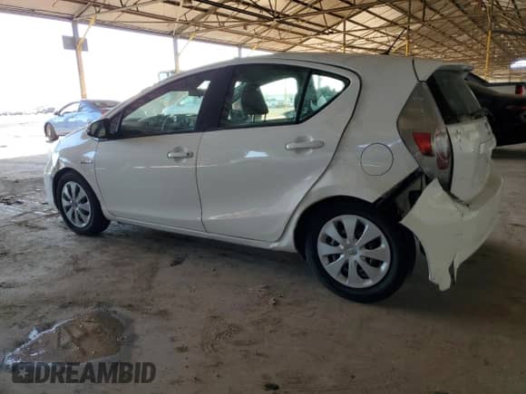 2012 Toyota Prius Four with VIN JTDKDTB3XC1517715, listed as a Copart auction lot 82223565 with 103,562 mi miles and Salvage title. Bid and sale history available at DreamBid. Image 2.