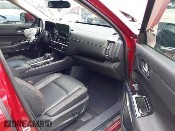 2022 Nissan Pathfinder SL с VIN 5N1DR3CB7NC212739, выставлен на аукционе IAAI как лот 42678552 с пробегом 40 884 миль миль и . История ставок и продаж доступна на DreamBid. Изображение 5.