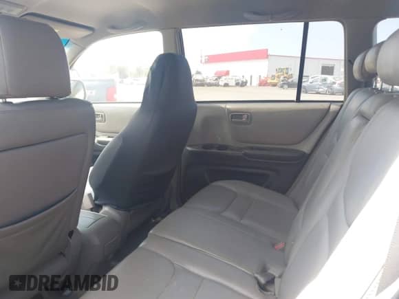 2003 Toyota Highlander с VIN JTEHF21A530156992, выставлен на аукционе IAAI как лот 42969472 с пробегом Не указан миль и . История ставок и продаж доступна на DreamBid. Изображение 8.
