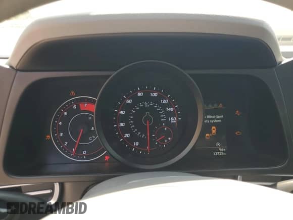 2022 Hyundai Elantra SE с VIN KMHLL4AG0NU263639, выставлен на аукционе Copart как лот 67704815 с пробегом 13 725 миль миль и Списание • Salvage title. История ставок и продаж доступна на DreamBid. Изображение 9.