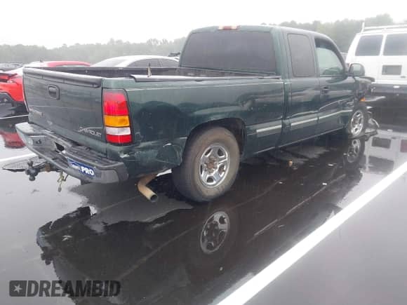 2002 Chevrolet Silverado 1500 LS с VIN 2GCEC19V321212013, выставлен на аукционе IAAI как лот 42933316 с пробегом 398 922 миль миль и . История ставок и продаж доступна на DreamBid. Изображение 4.