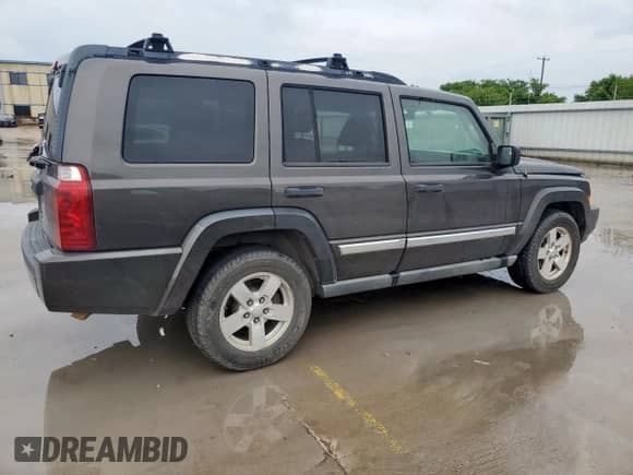 2006 Jeep Commander with VIN 1J8HH48NX6C106832, listed as a Copart auction lot 60544515 with 170,404 mi miles and Clean title. Bid and sale history available at DreamBid. Image 3.