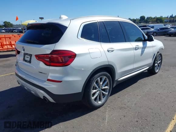 2018 BMW X3 xDrive30i with VIN 5UXTR9C52JLD71418, listed as a IAAI auction lot 43290842 with 59,044 mi miles and . Bid and sale history available at DreamBid. Image 4.