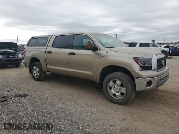 2007 Toyota Tundra SR5 z VIN 5TBDV54137S471126, wystawiony jako Copart lot #82684135 z przebiegiem 256 898 mil mil oraz Czysty tytuł • Clean title. Historia ofert i sprzedaży dostępna na DreamBid. Obrazek 4.